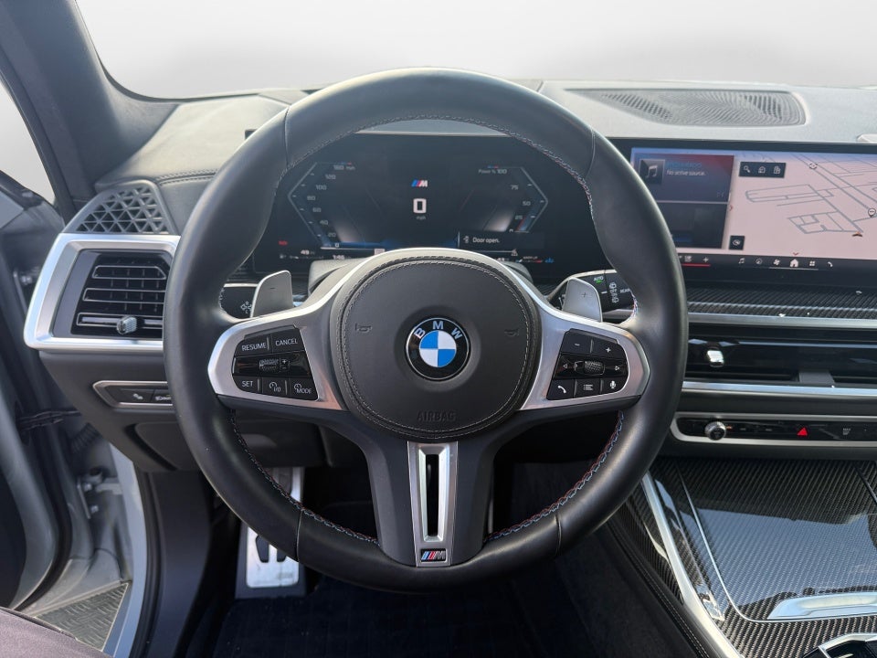 2024 BMW X7 M60i