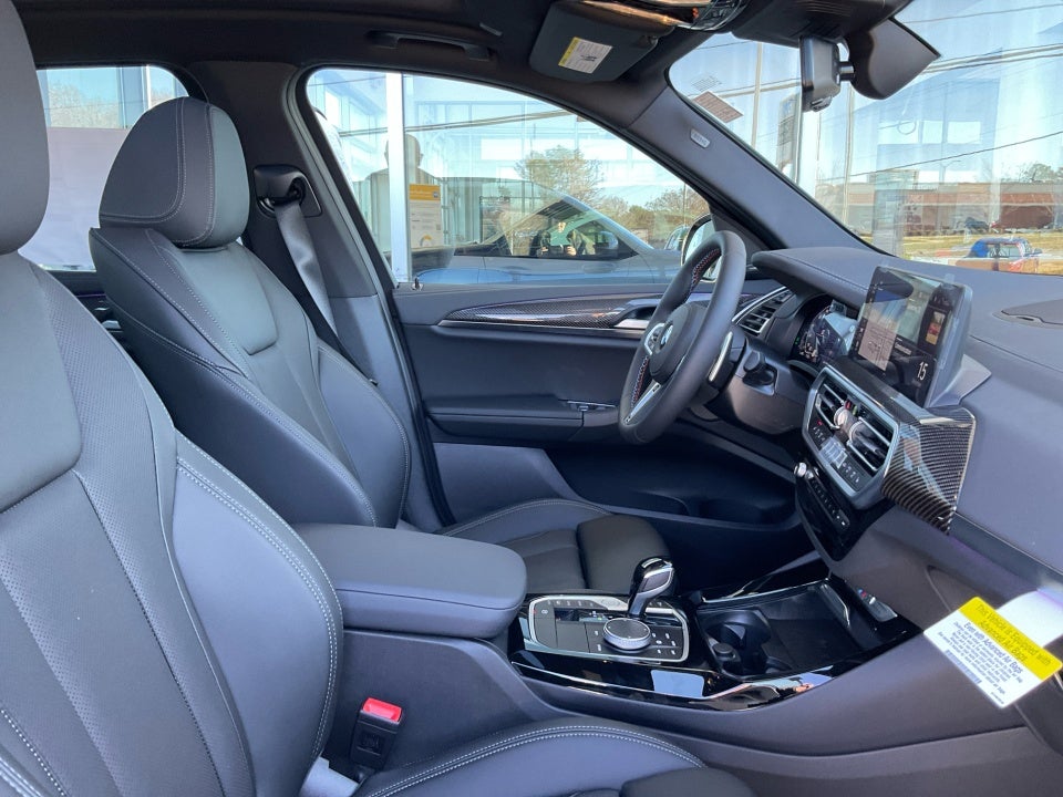 2024 BMW X3 M40i