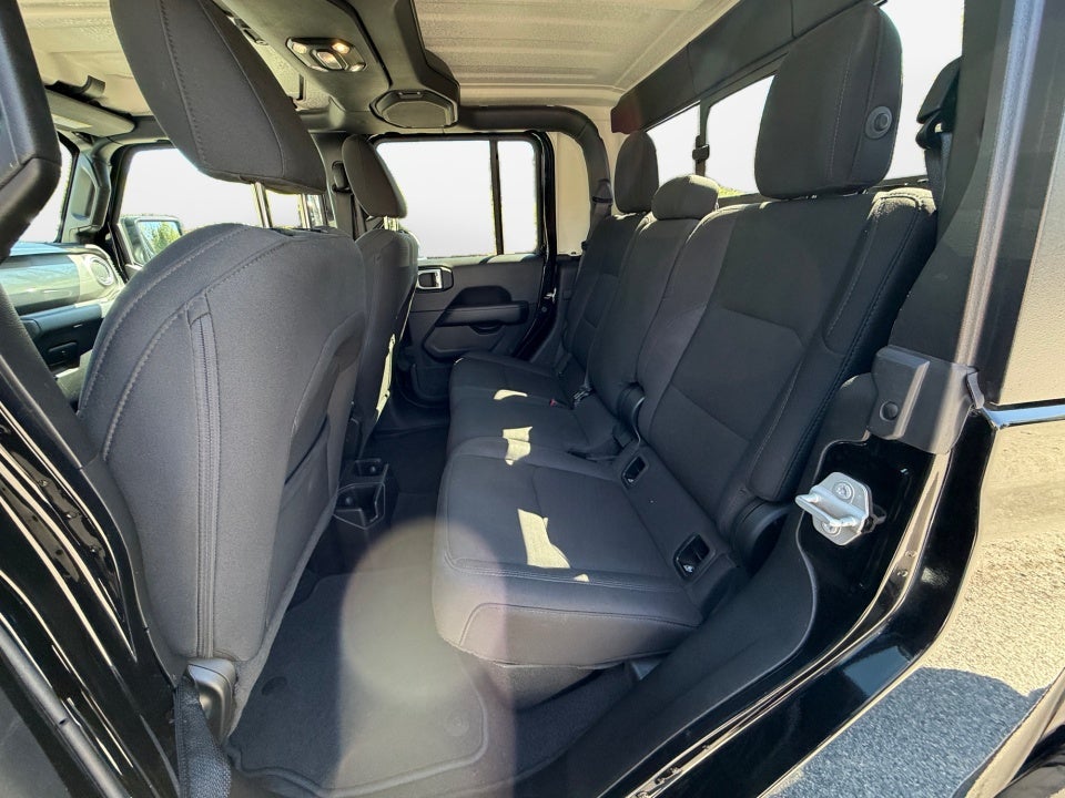 2020 Jeep Gladiator Overland 4x4