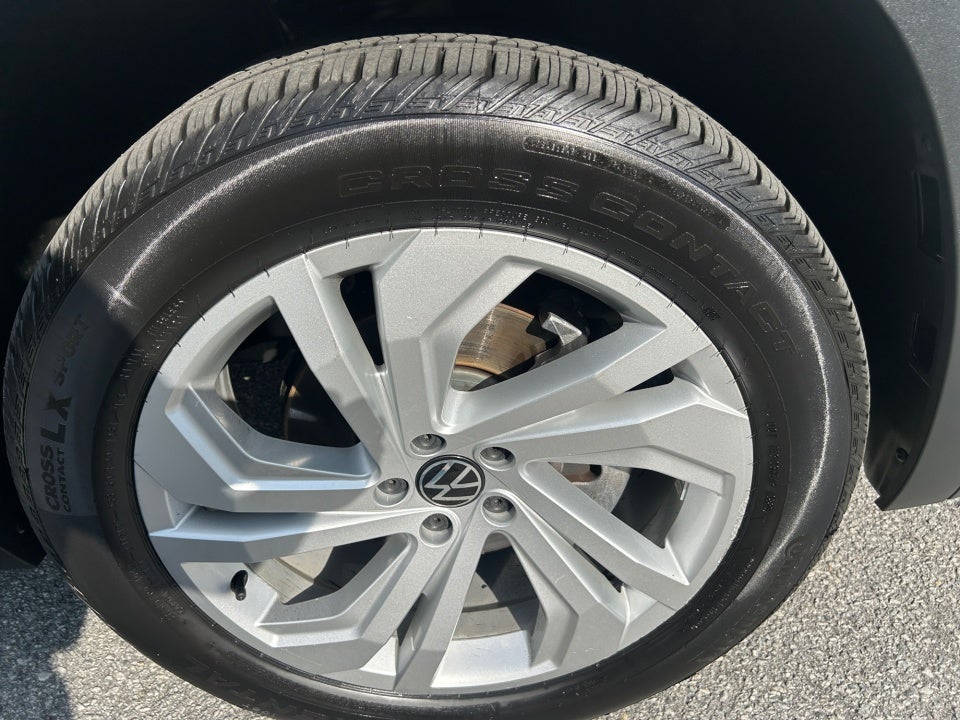 2021 Volkswagen Atlas 3.6L V6 SE w/Technology