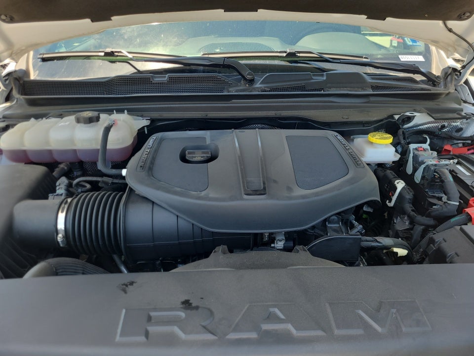 2025 RAM 1500 Big Horn Crew Cab 4x4 5'7" Box