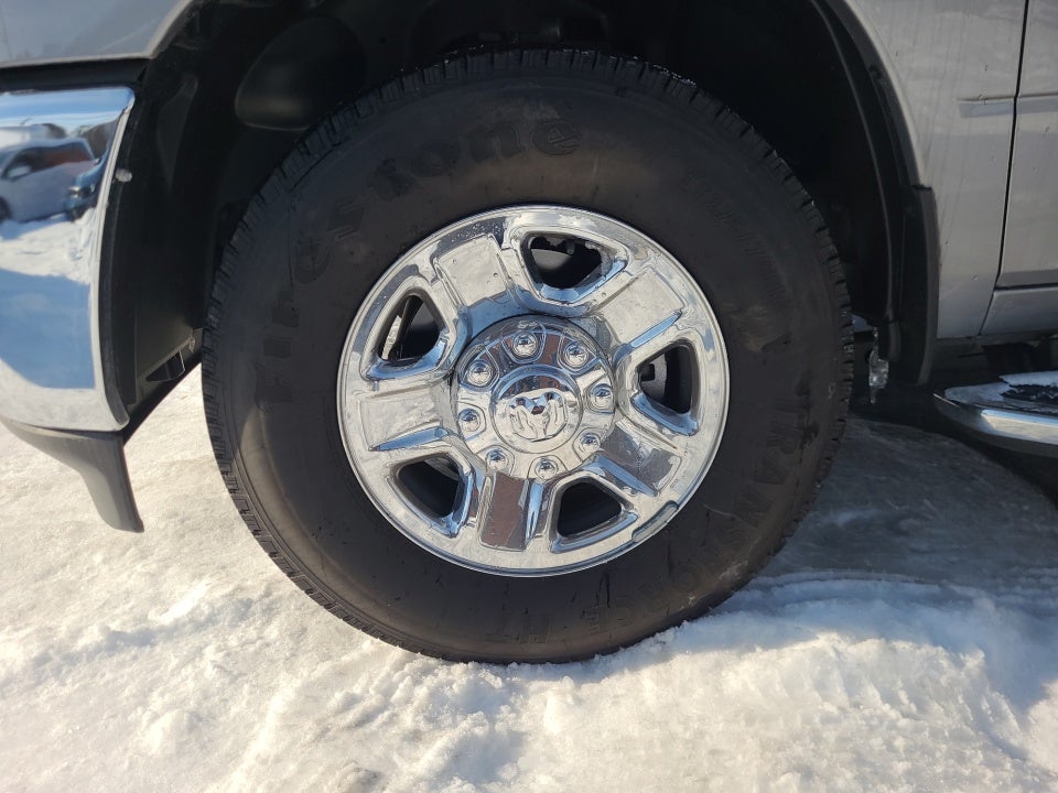 2024 RAM 2500 Tradesman Crew Cab 4x2 8' Box