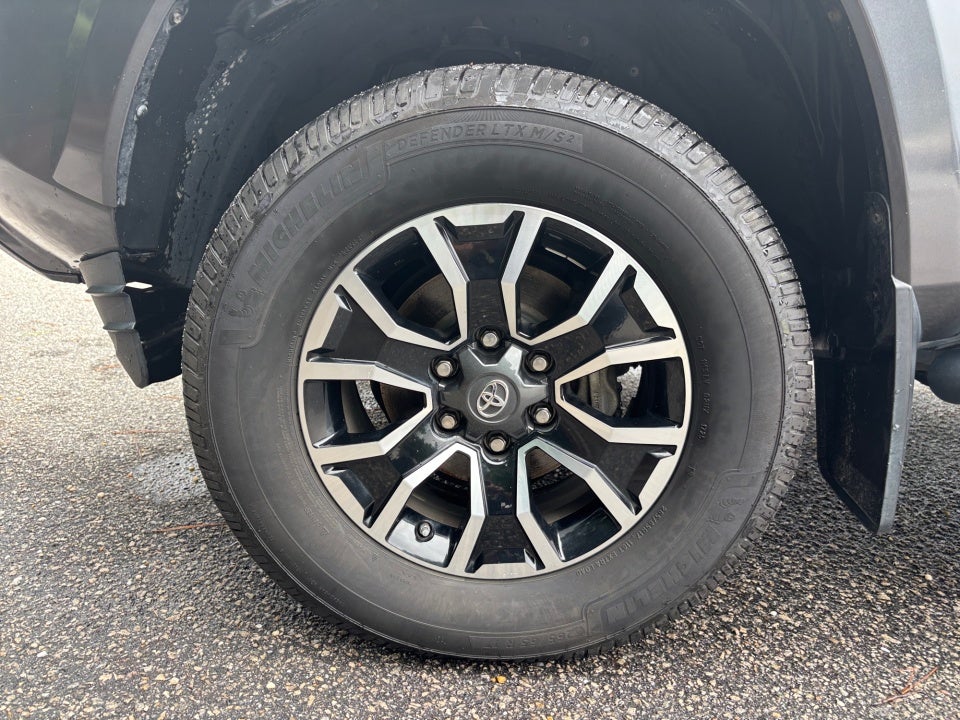 2020 Toyota Tacoma TRD Sport