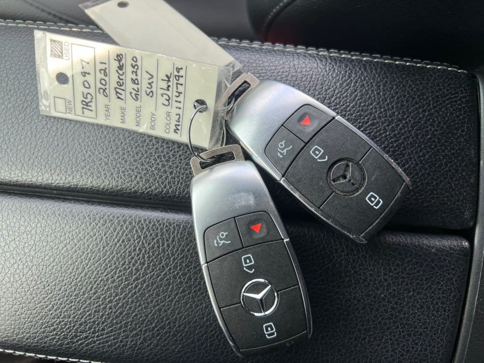 2021 Mercedes-Benz GLB 250 GLB 250