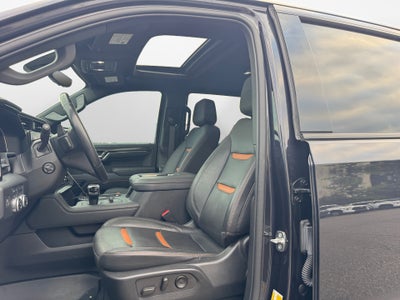 2022 GMC Sierra AT4