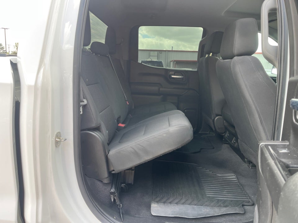 2020 Chevrolet Silverado 4WD Crew Cab Short Bed Custom