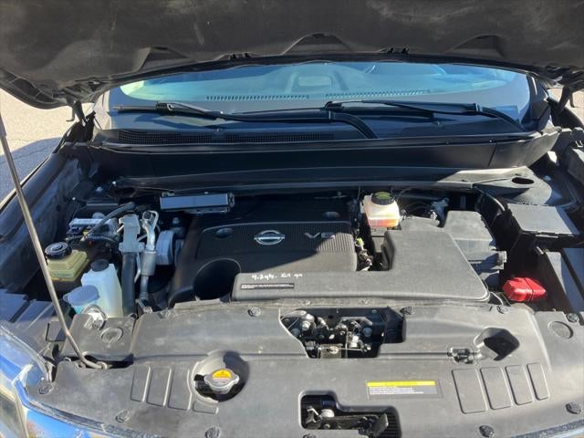 2016 Nissan Pathfinder S