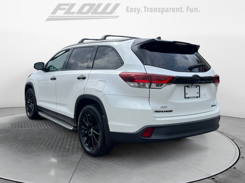 2019 Toyota Highlander SE