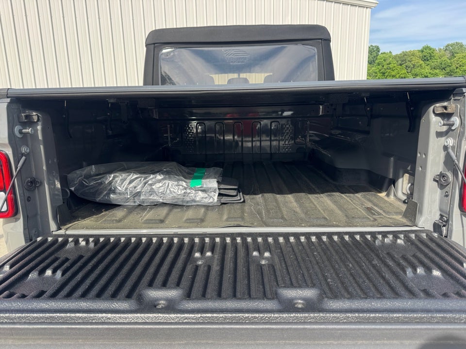 2021 Jeep Gladiator Freedom 4x4