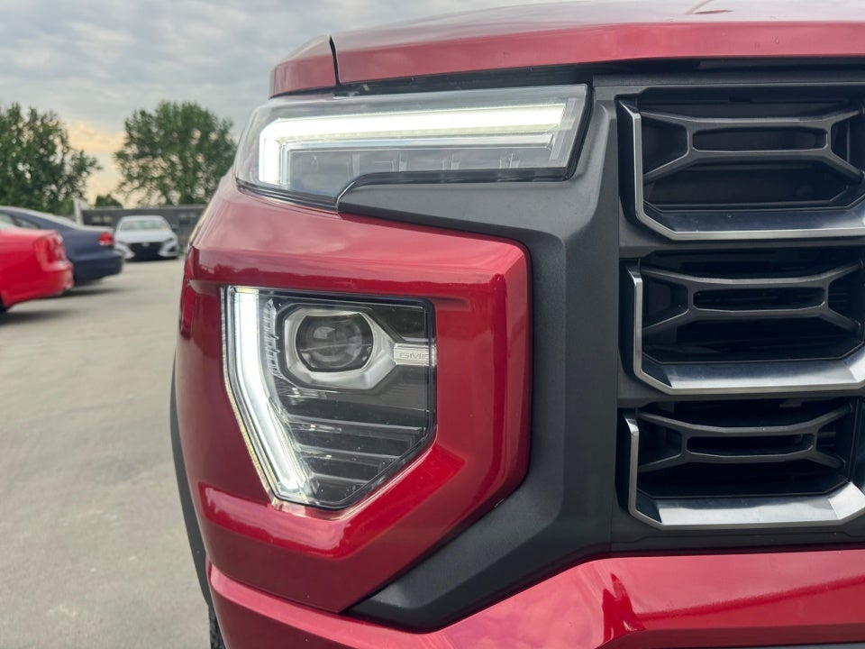 2024 GMC Canyon 4WD AT4