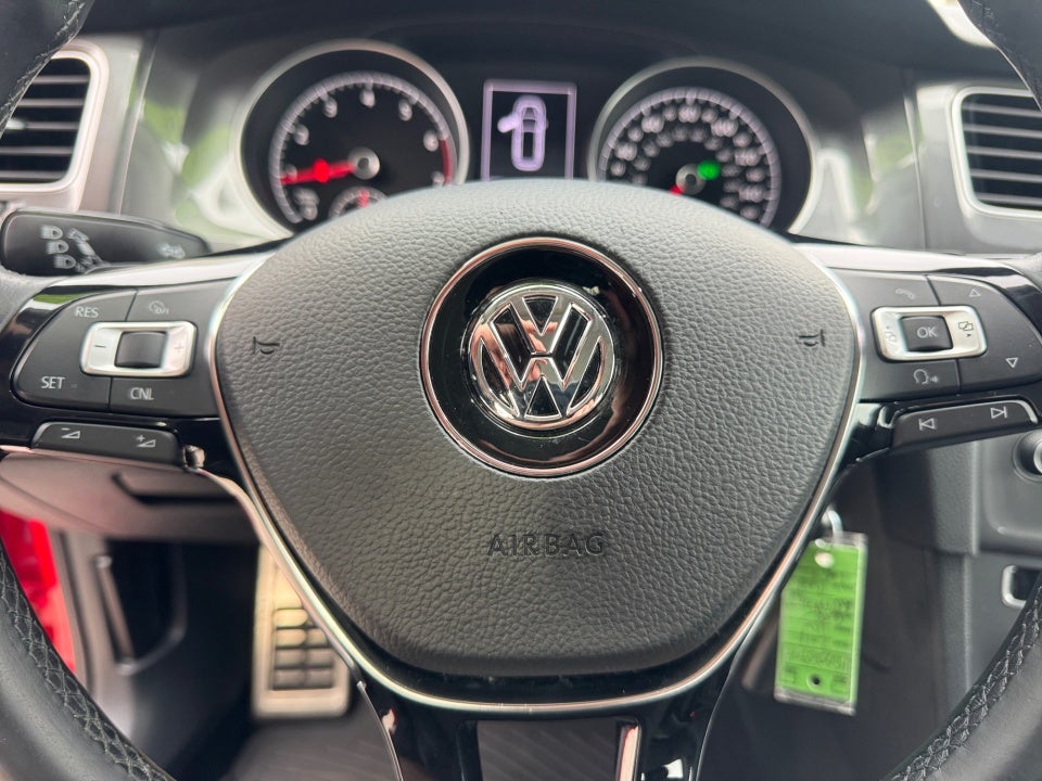 2017 Volkswagen Golf Alltrack TSI S