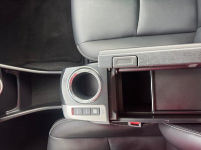2015 Toyota Prius v Five