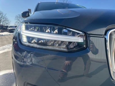 2024 Volvo XC90 B6 Ultimate Bright Theme 7-Seater