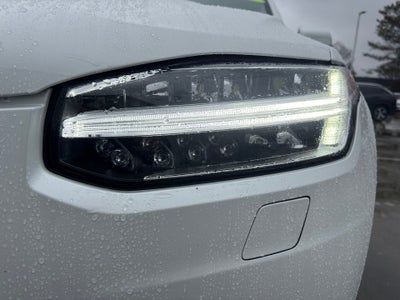 2023 Volvo XC90 B5 Plus