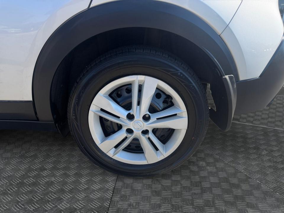 2018 Nissan Kicks S