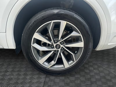 2023 Audi Q5 S line Premium Plus