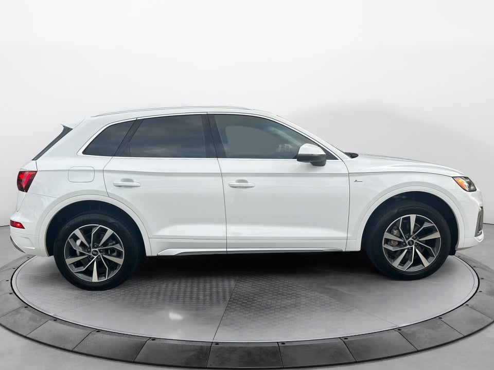 2023 Audi Q5 S line Premium Plus
