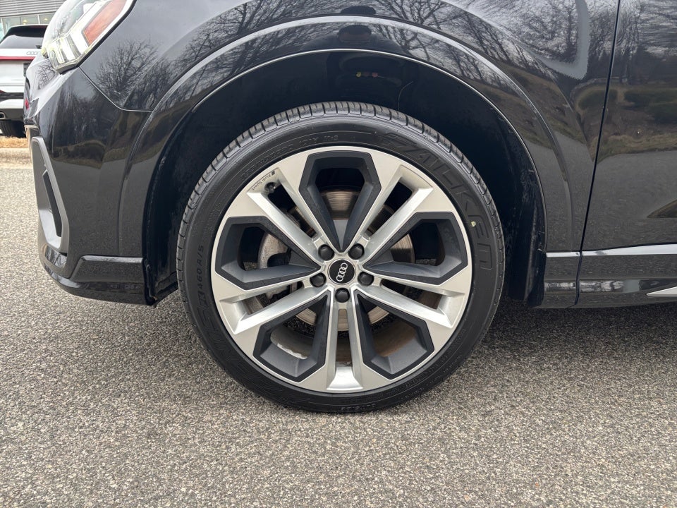 2020 Audi Q3 Premium Plus 45 TFSI S line quattro Tiptronic