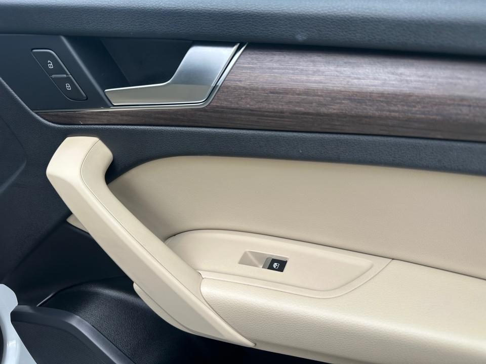 2024 Audi Q5 S line Premium