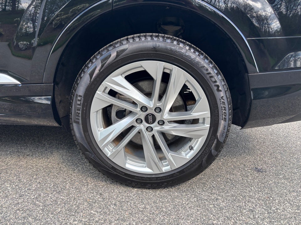 2021 Audi Q7 Premium Plus 55 TFSI quattro Tiptronic