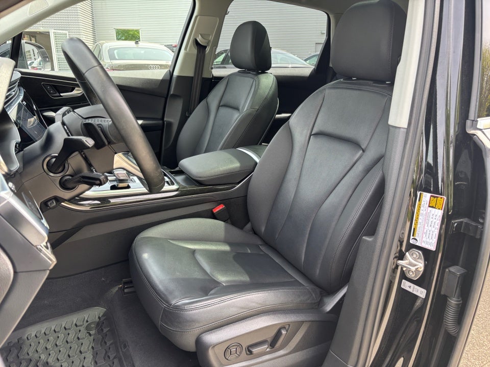 2023 Audi Q7 Premium Plus 55 TFSI quattro Tiptronic