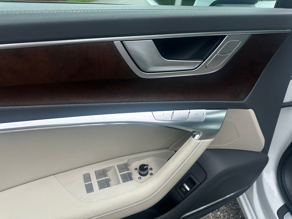 2021 Audi A6 Sedan Premium Plus