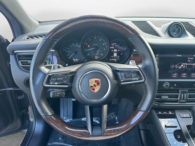 2022 Porsche Macan AWD