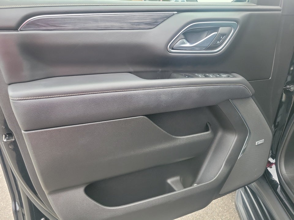 2023 GMC Yukon 4WD SLT