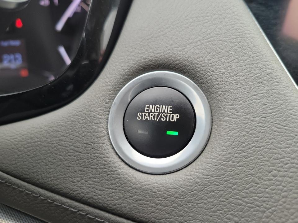 2017 Cadillac XT5 Luxury FWD