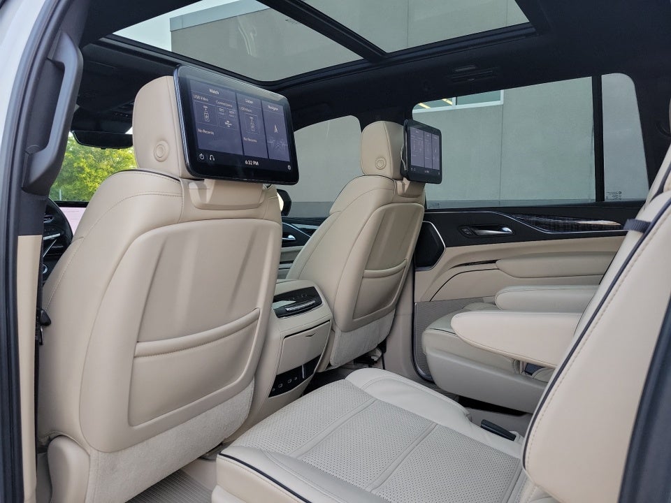 2021 Cadillac Escalade ESV 4WD Premium Luxury