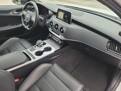 2020 Kia Stinger GT2