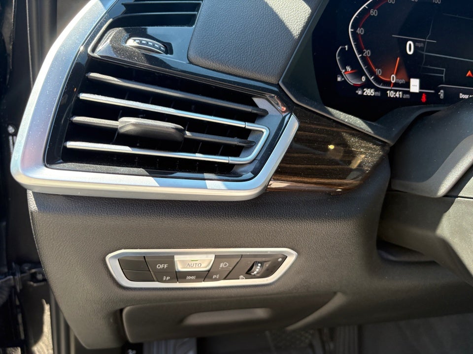 2023 BMW X5 sDrive40i