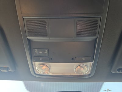 2012 Volkswagen Beetle 2.0T Turbo w/Sound/Nav PZEV