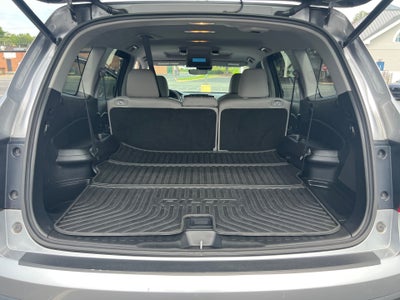 2019 Honda Pilot Touring 8-Passenger