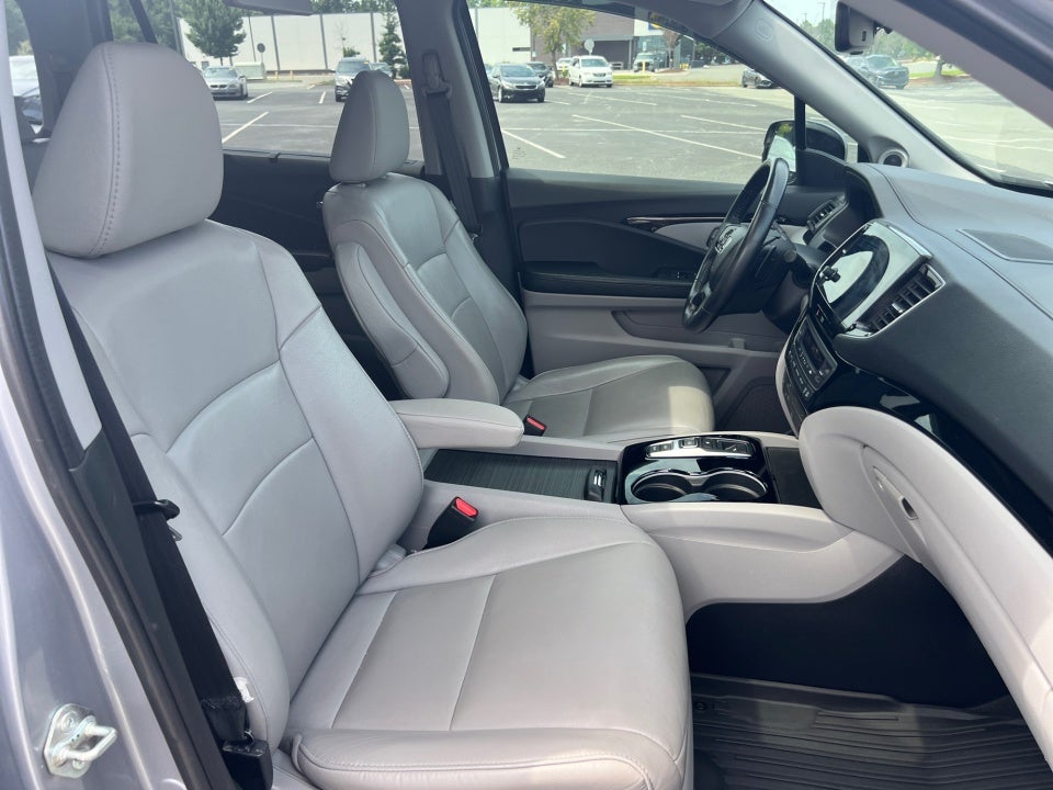 2019 Honda Pilot Touring 8-Passenger