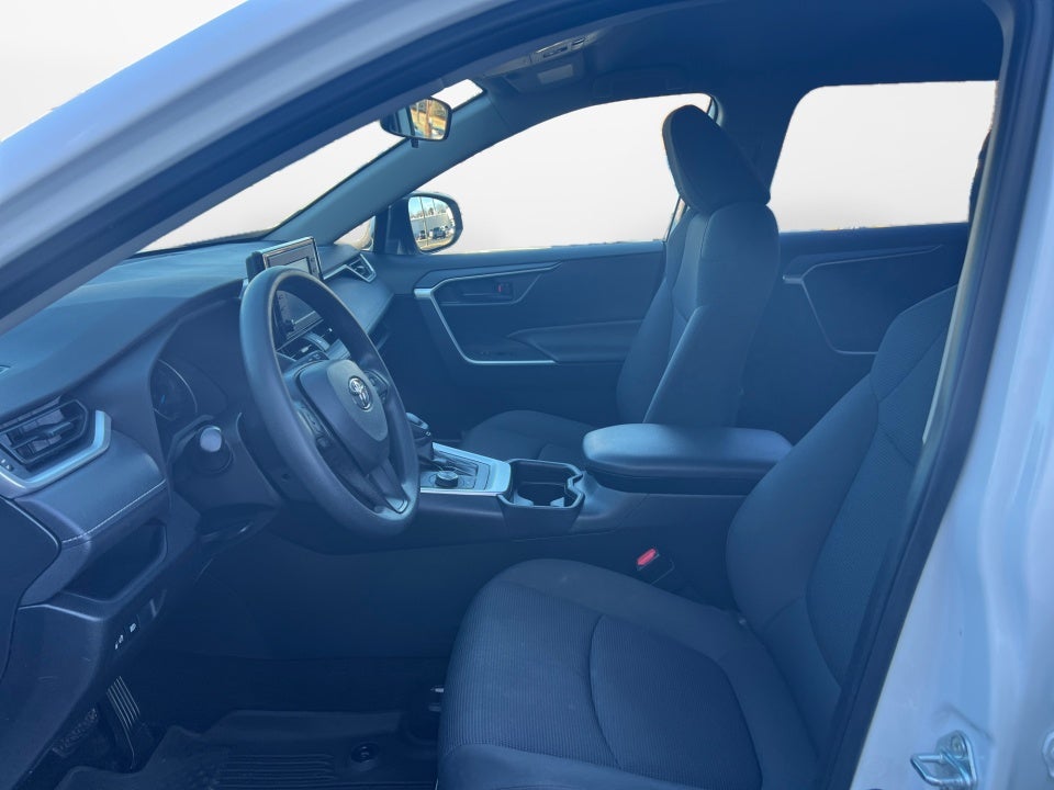 2019 Toyota RAV4 Hybrid LE