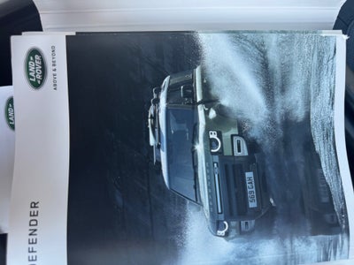 2023 Land Rover Defender 110 X-Dynamic SE