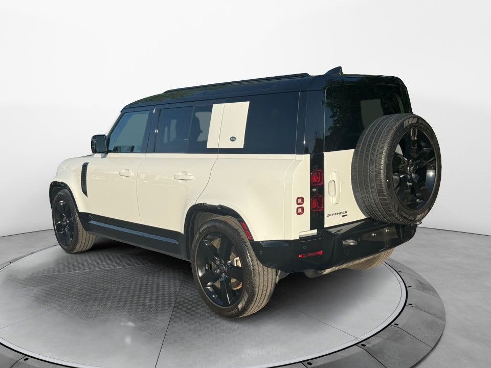 2023 Land Rover Defender 110 X-Dynamic SE