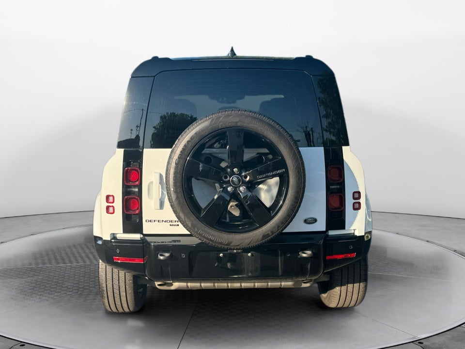 2023 Land Rover Defender 110 X-Dynamic SE