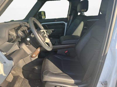 2023 Land Rover Defender 110 X-Dynamic SE