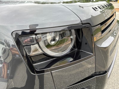 2025 Land Rover Defender 110 P500 X-Dynamic SE