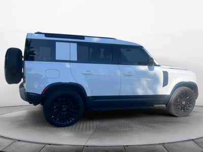2025 Land Rover Defender 110 P400 S