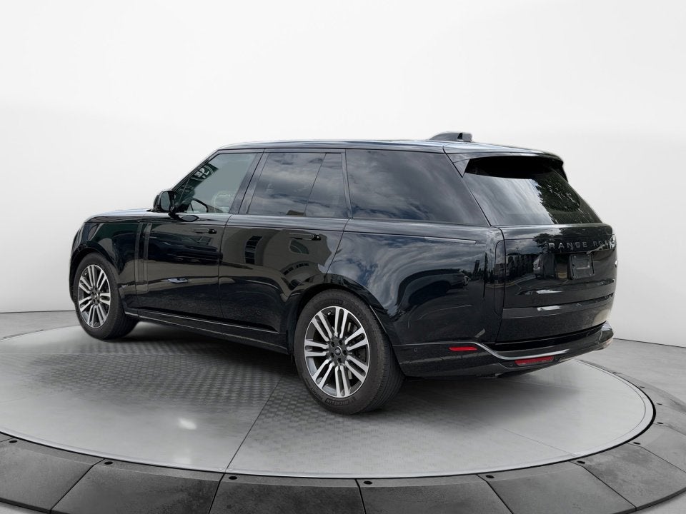 2023 Land Rover Range Rover P530 SE