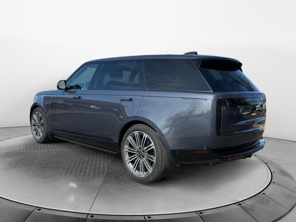 2024 Land Rover Range Rover P530 SE