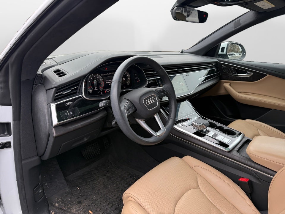 2023 Audi Q8 Prestige 55 TFSI quattro Tiptronic