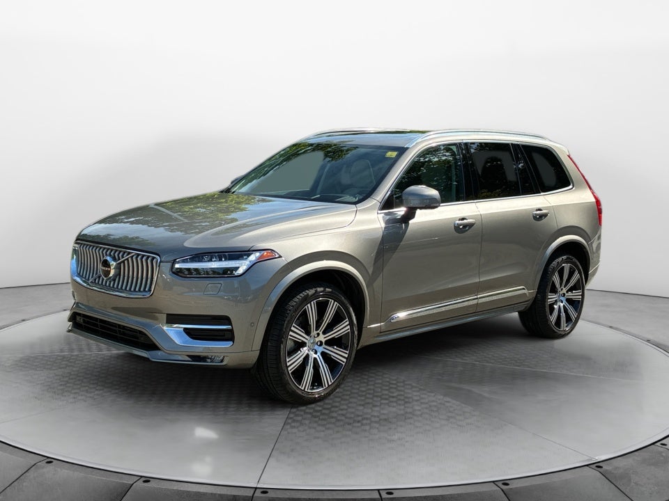 2022 Volvo XC90 T6 Inscription 7 Passenger
