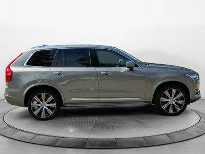 2022 Volvo XC90 T6 Inscription 7 Passenger