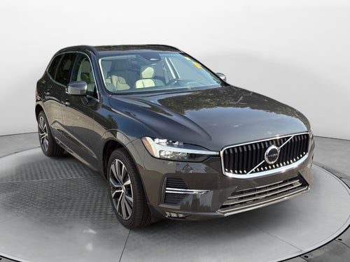 2022 Volvo XC60 Momentum