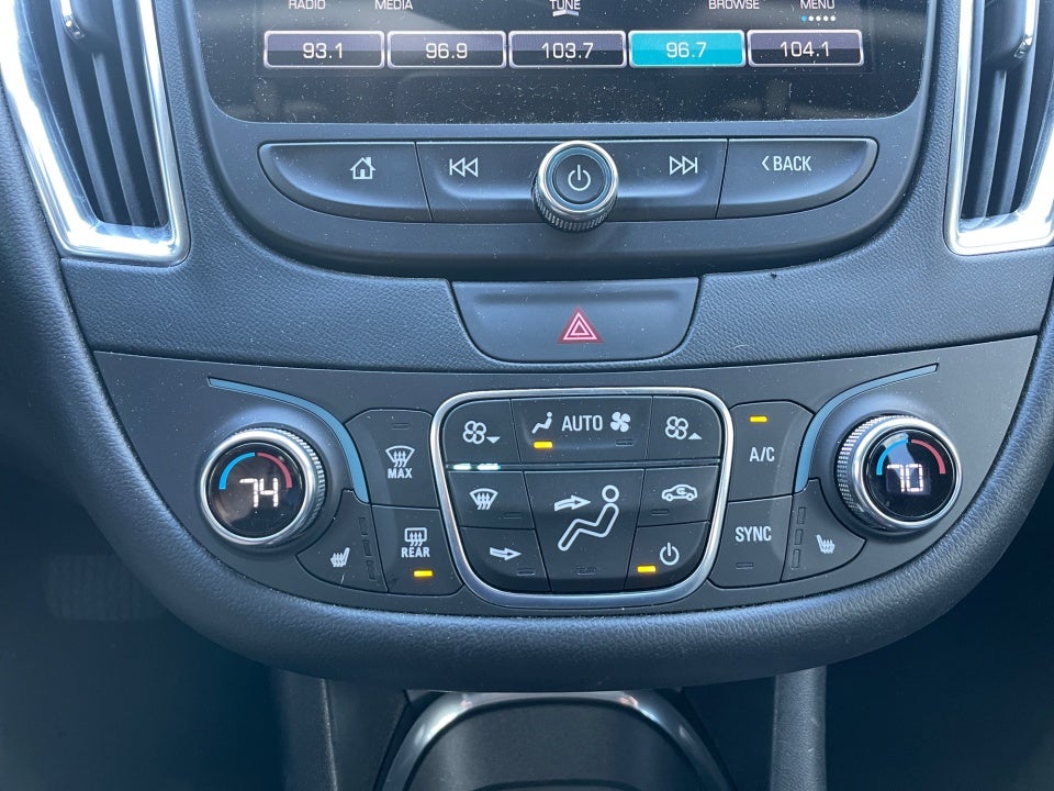 2017 Chevrolet Malibu Hybrid Hybrid