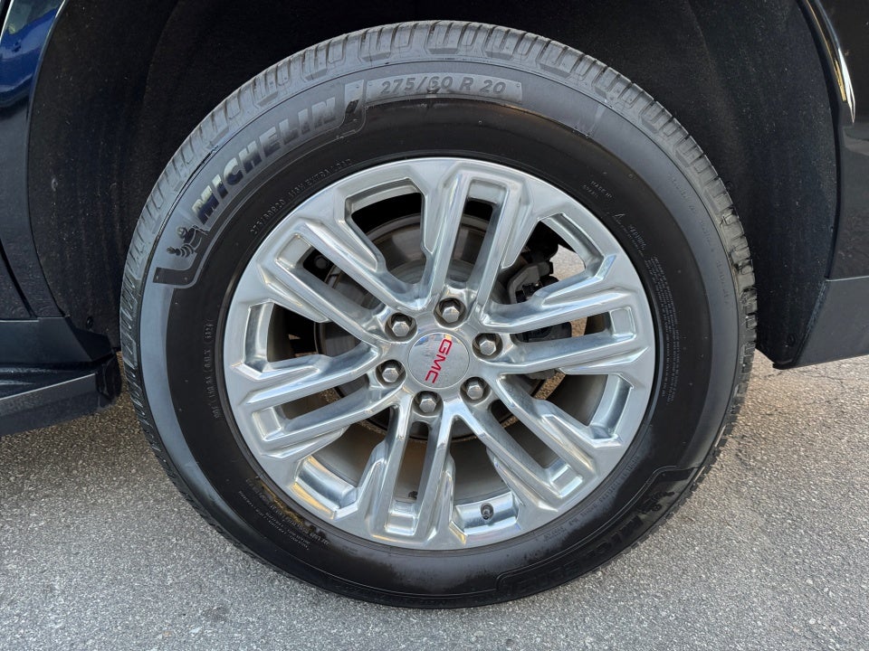 2021 GMC Yukon 4WD SLT